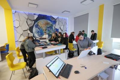 Studio Fizyki I Astrofizyki 11