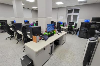 Pracownia Sieci Komputerowych 23