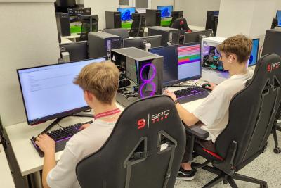 Pracownia Sieci Komputerowych 27