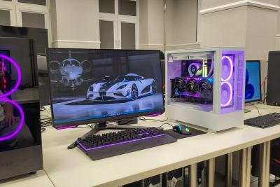 Pracownia Sieci Komputerowych 30