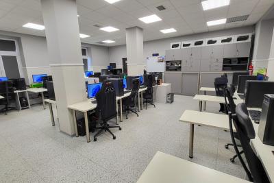 Pracownia Sieci Komputerowych 5