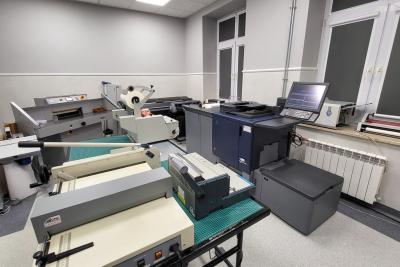 Pracownia Druku Cyfrowego 12