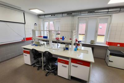 Laboratorium Petrochemiczne 17