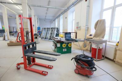 Pracownia Technologii Drewna 4