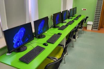 Pracownie Informatyki 10