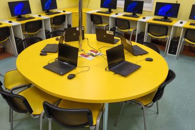 Pracownie Informatyki 17