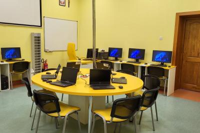 Pracownie Informatyki 20