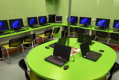 Pracownie Informatyki 9